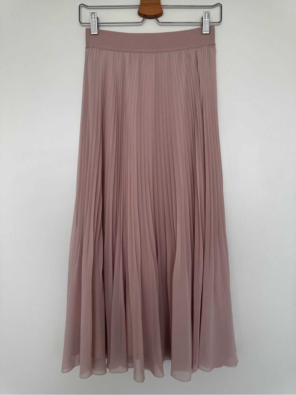 Aritzia Wilfred Twirl Skirt (S) Dusty Pink